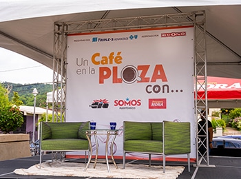 Un Café en la Plaza